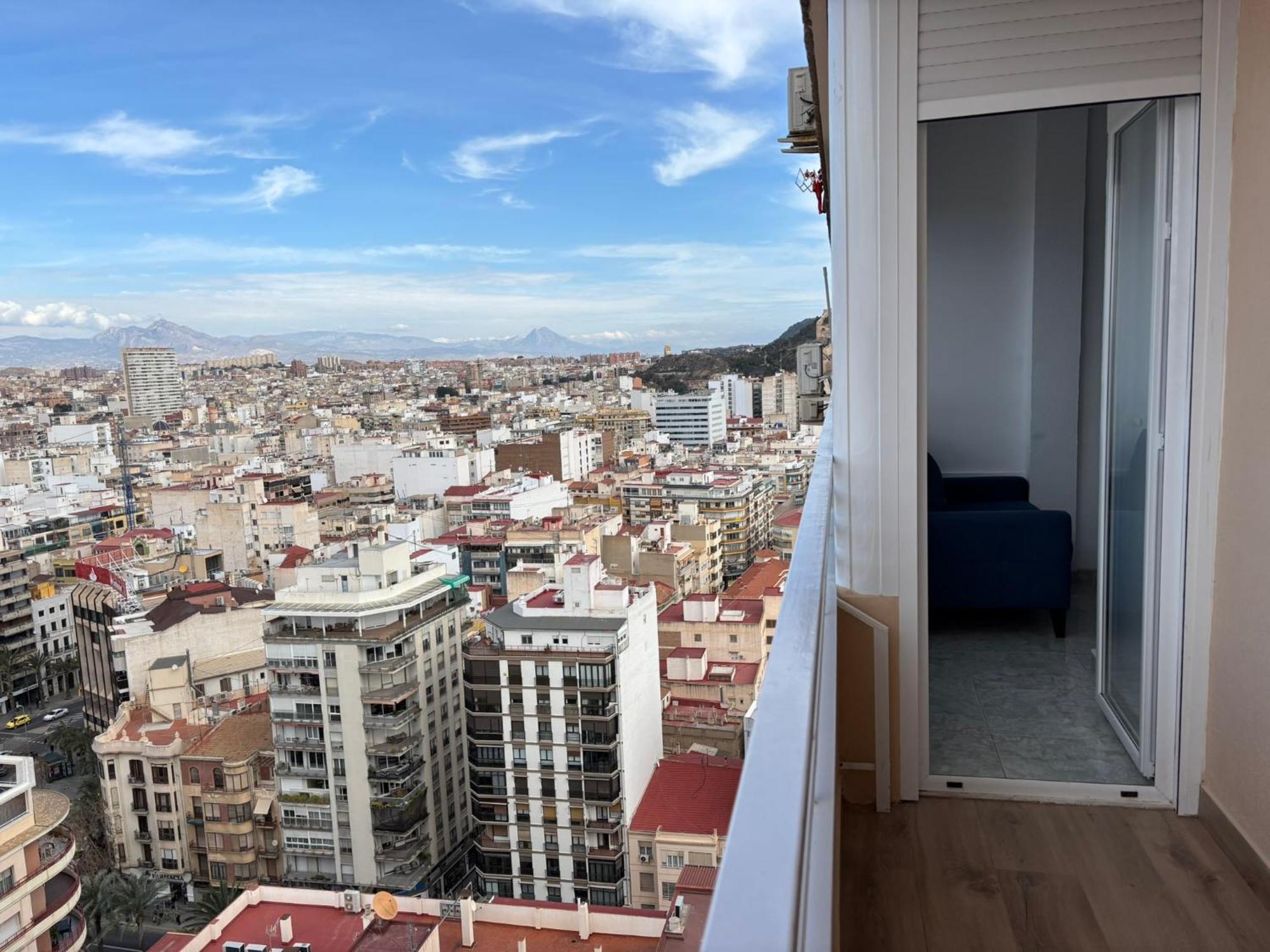 Luceros 310 New Apartment Alicante Bagian luar foto